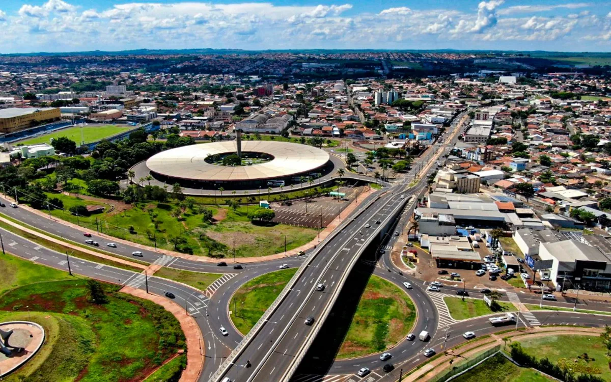 Vista de Cuiabá com a Arena Pantanal